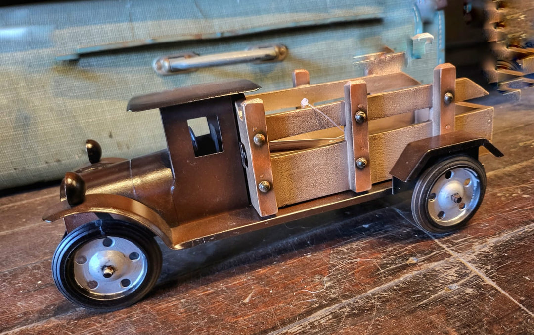Wooden Truck - 115