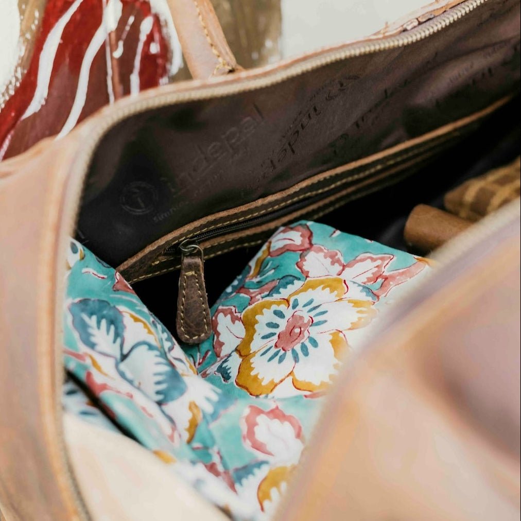 Beckwith - Men's Leather Duffle Bag…