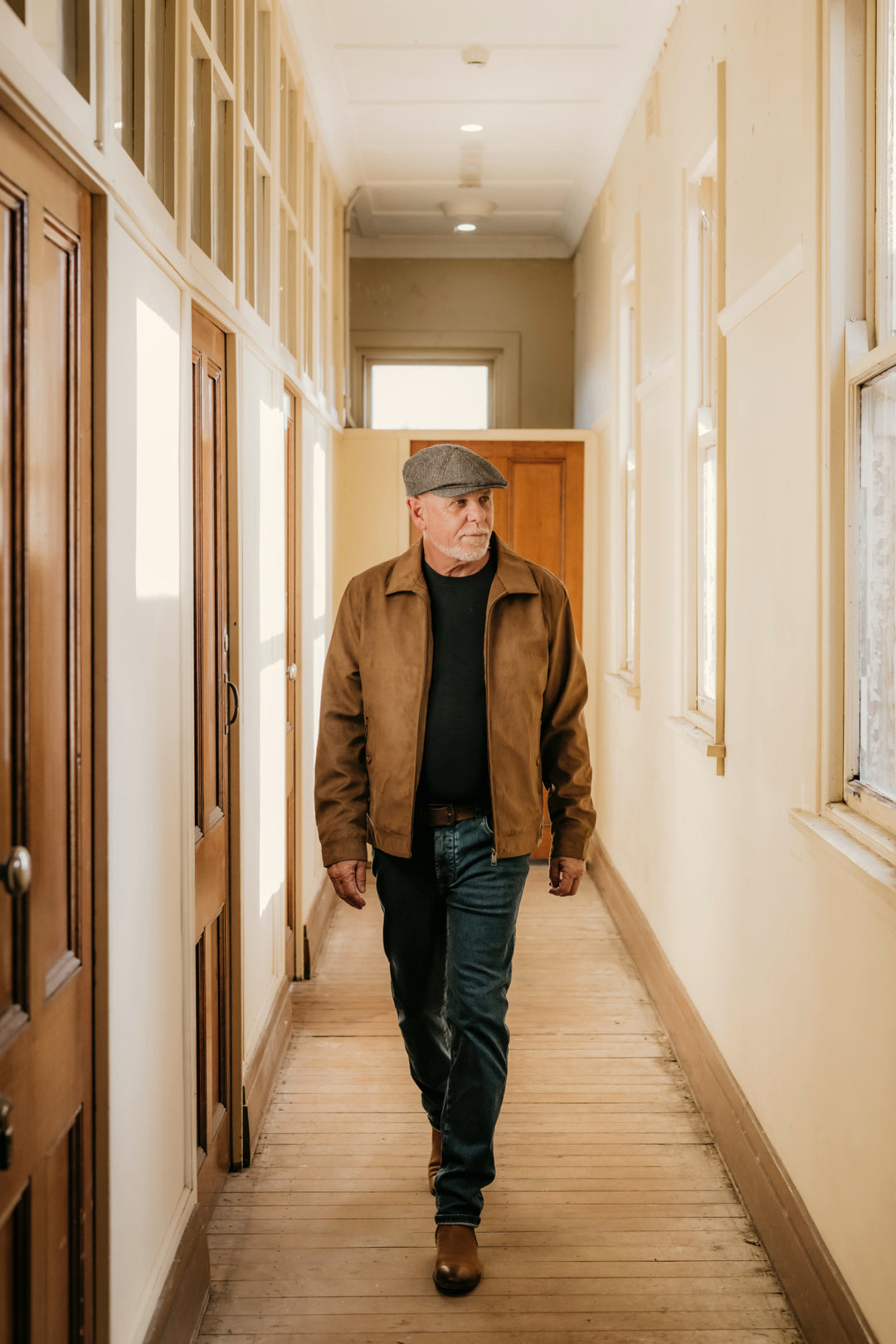 Colin Jacket - Tan