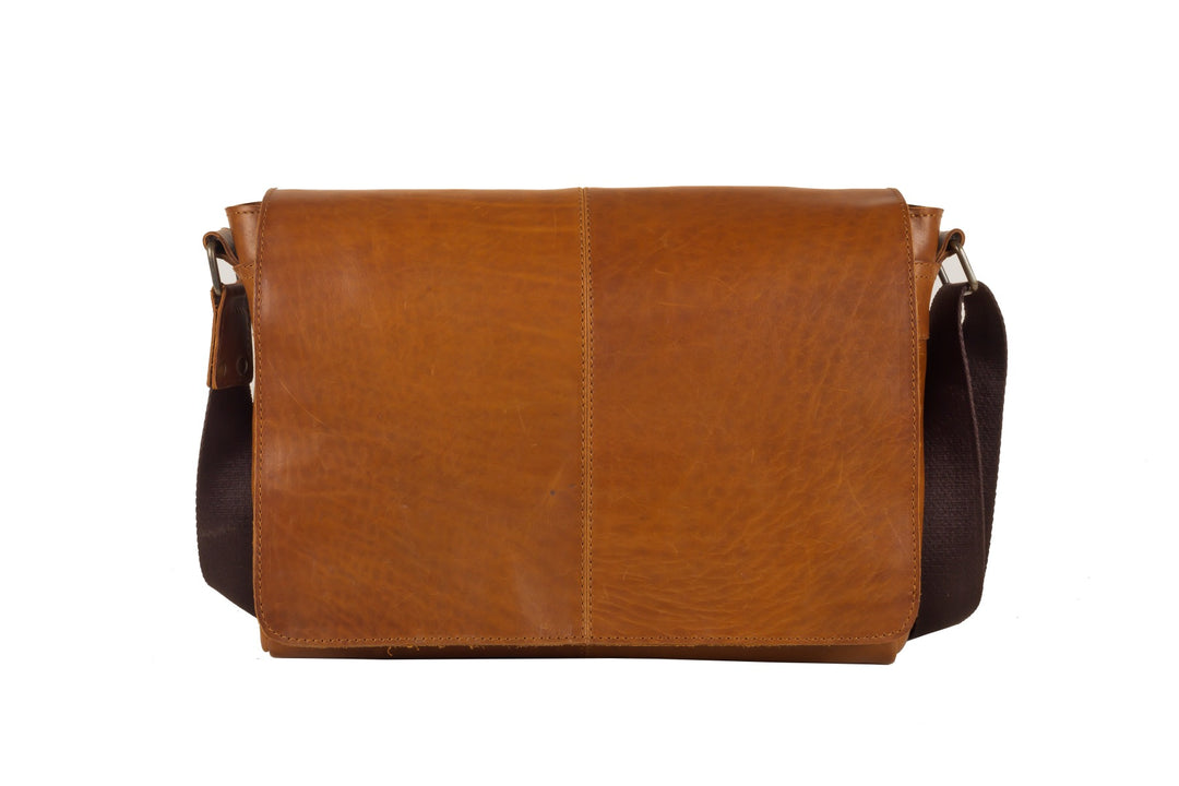 Leather Laptop Bag for Men - Macquarie Tan v4