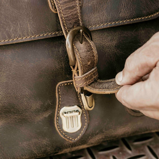Leather Messenger Bag for Men - Nomad…