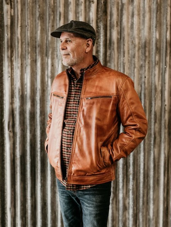 Ollie | Mens Leather Jacket | Tan Side view