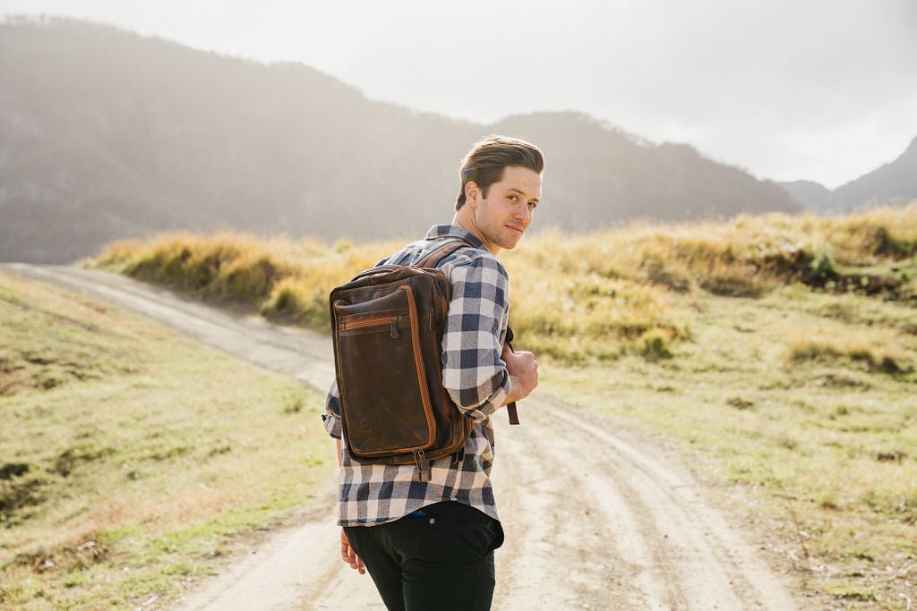 Arno messenger bags for men