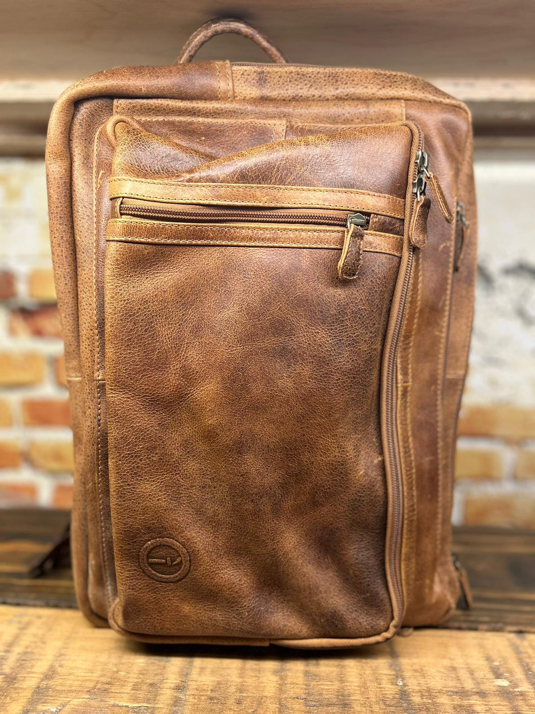 Buy Arno messenger bags for men 