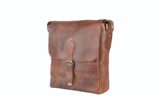 Nomad messenger bags for men online