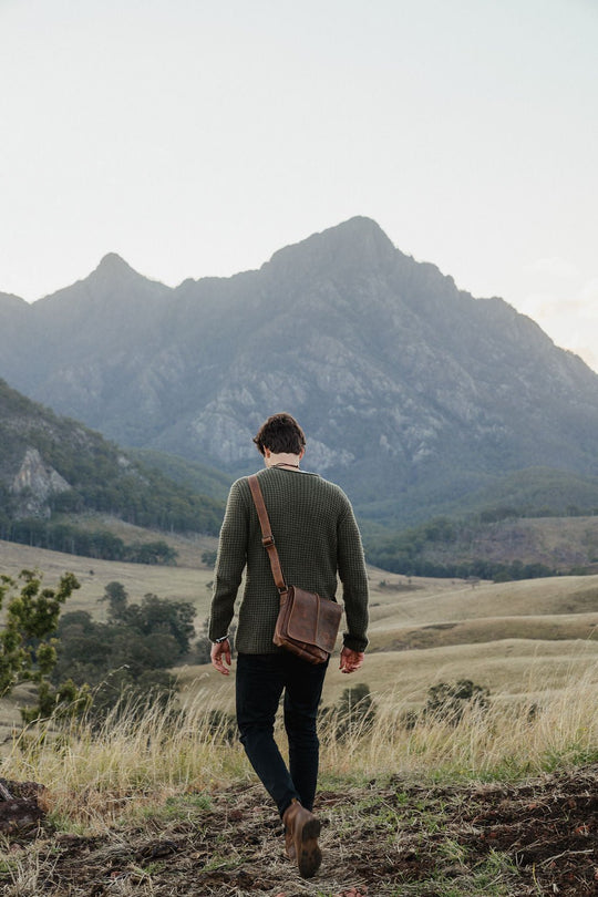 leather messenger bag 